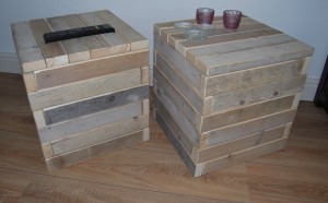 Kubus poef hocker gebruikt steigerhout Kubus poef hocker gebruikt steigerhout