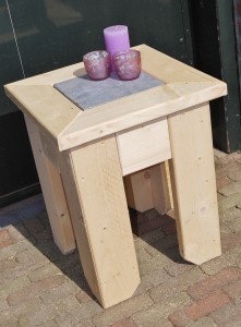 Bijzettafel nieuw steigerhout met natuursteen