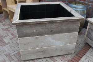 Plantenbak gebruikt / oud steigerhout