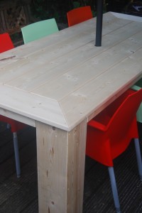 Tafel steigerhout verstek normale poot