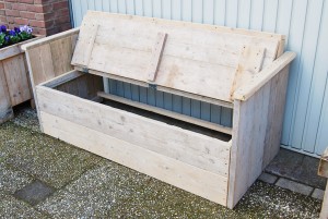 Tuinbank XL gebruikt steigerhout met klep